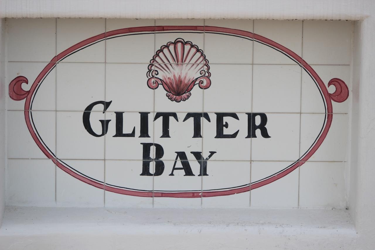 Glitter Bay Suites Holetown Exterior foto